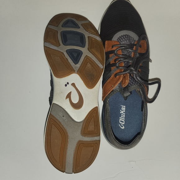 Olukai Mio Li Sneakers - Picture 3 of 10